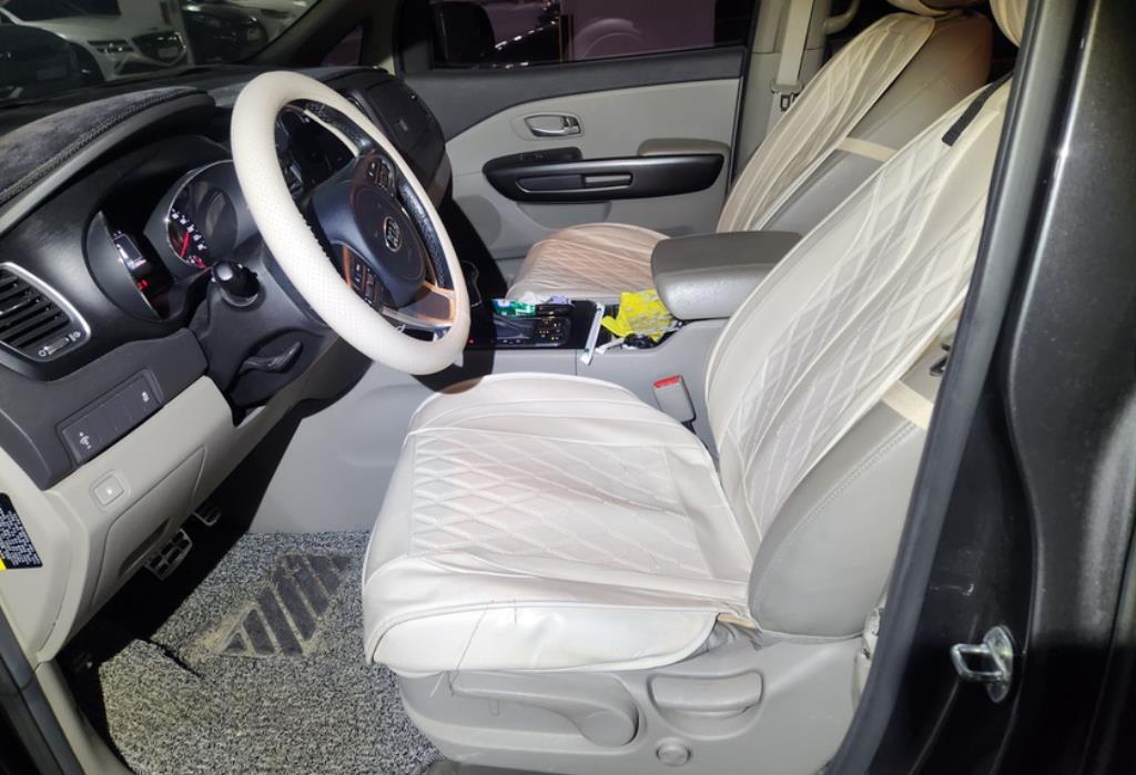 기아 올 뉴카니발 9인승 디젤 럭셔리 - 이미지 6