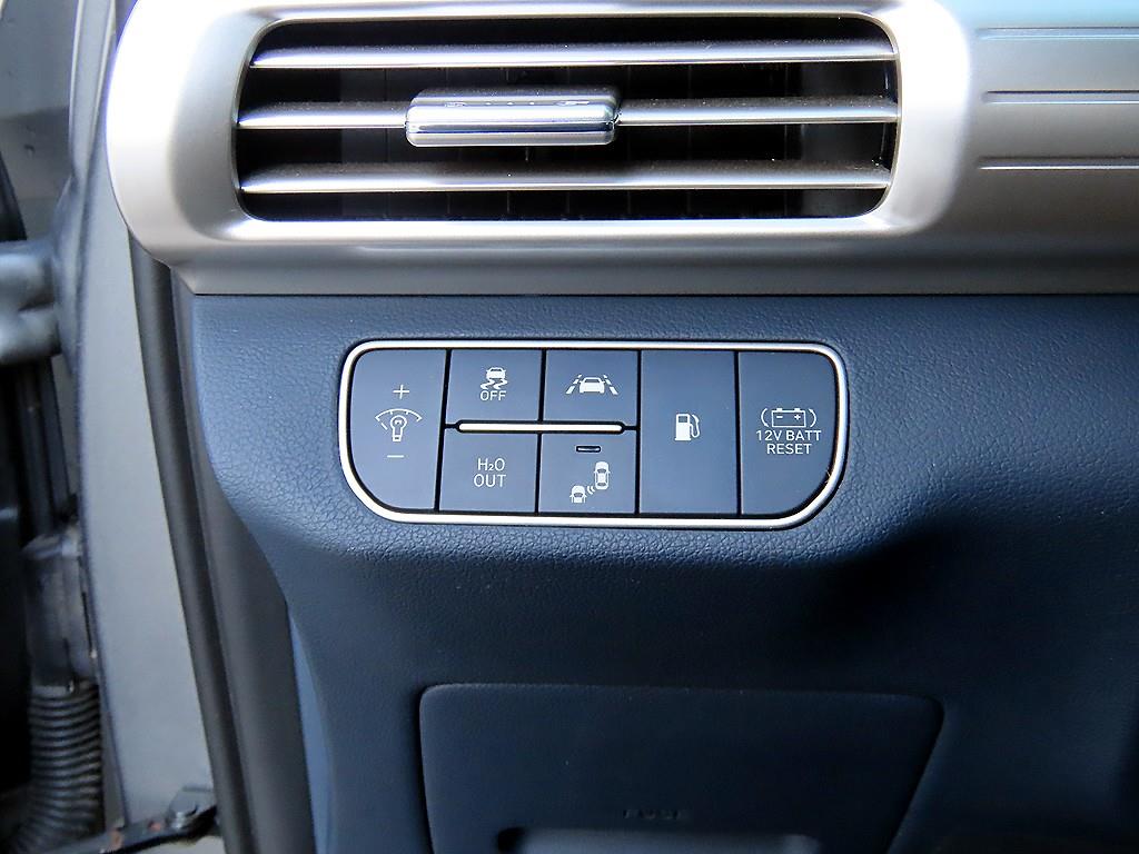 현대 넥쏘 FCEV 모던