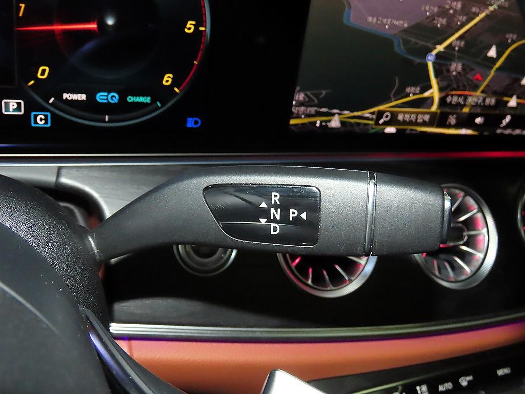 벤츠 CLS클래스(3세대) CLS 300d 4매틱 - 이미지 15