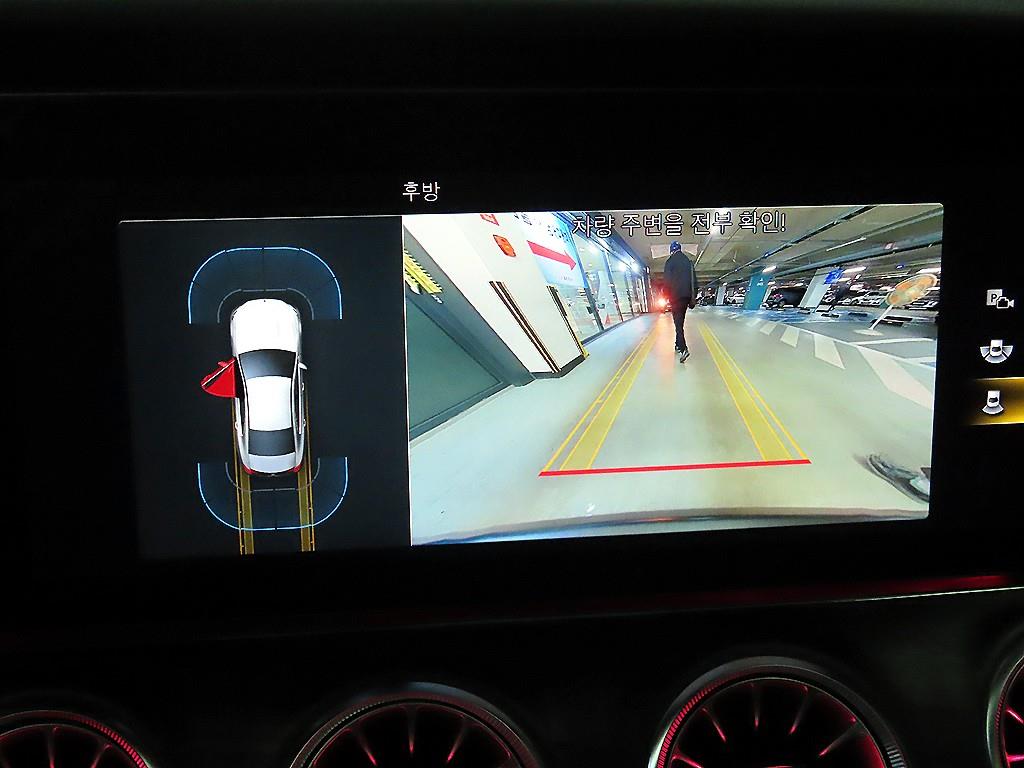 벤츠 CLS클래스(3세대) CLS 300d 4매틱 - 이미지 7