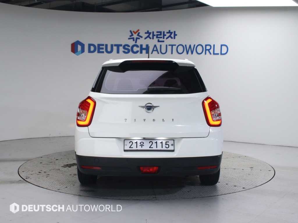 KG모빌리티(쌍용) 티볼리 에어 가솔린 2WD RX - 이미지 5