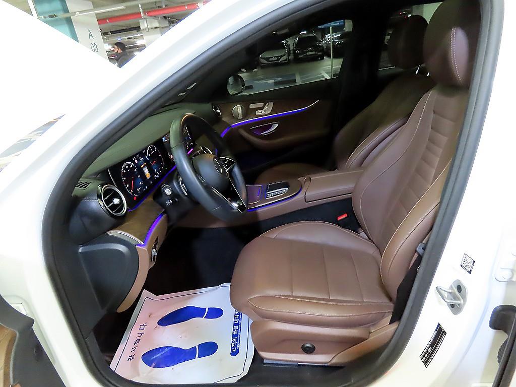 벤츠 E클래스(5세대) E220d 4매틱 익스클루시브 - 이미지 10