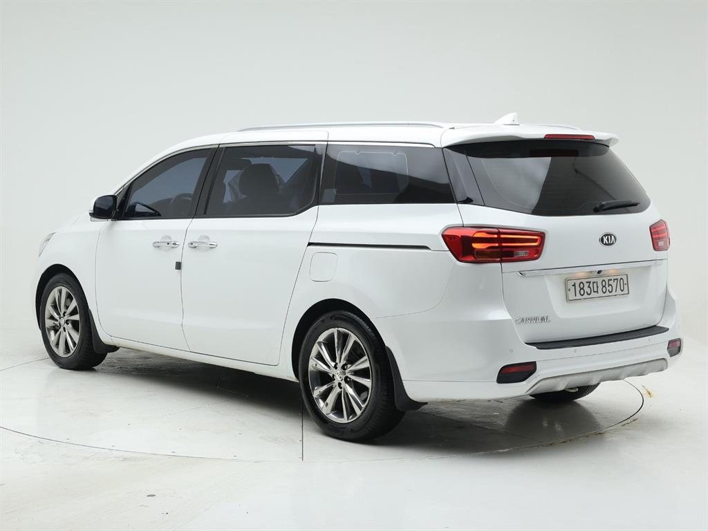 기아 더 뉴카니발 9인승 디젤 프레스티지 - 이미지 7