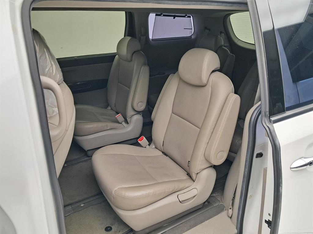 기아 더 뉴카니발 9인승 디젤 프레스티지 - 이미지 16