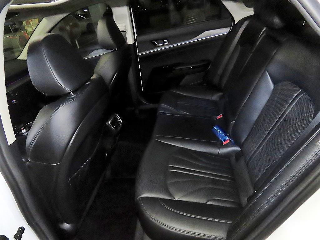 기아 더 뉴K5(DL3) 2.0 가솔린 시그니처 - 이미지 10