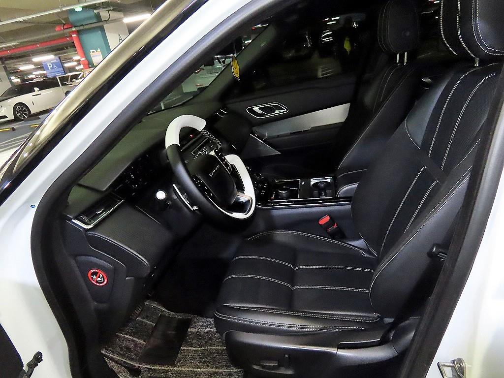 랜드로버 레인지로버 벨라 3.0 D300 SE R다이나믹