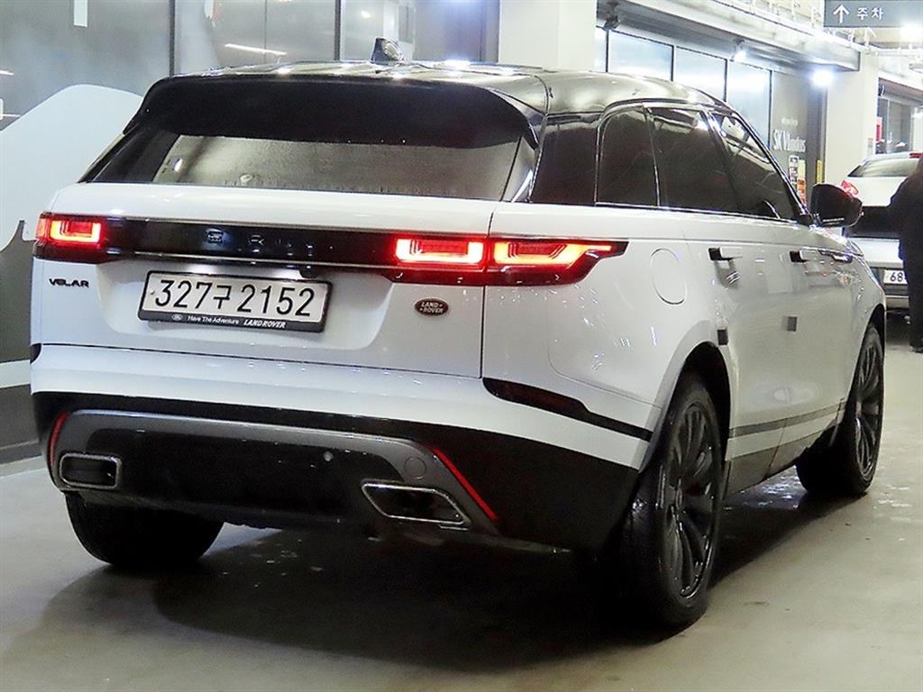 랜드로버 레인지로버 벨라 3.0 D300 SE R다이나믹 - 이미지 12