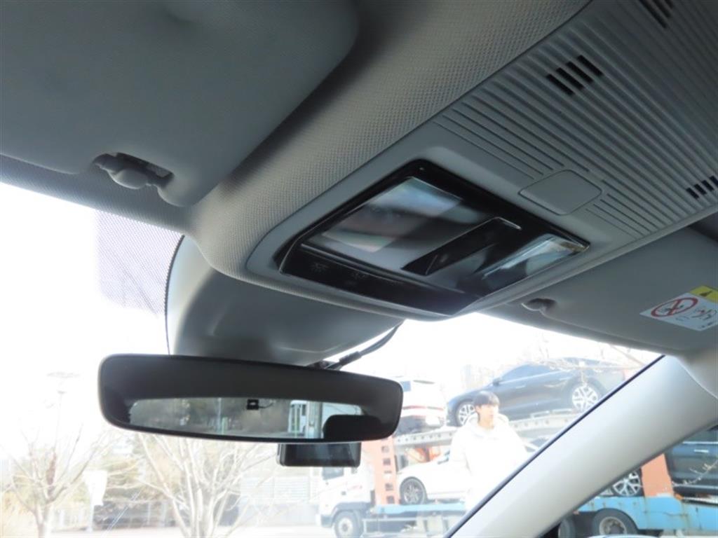 폭스바겐 골프(8세대) 2.0 TDI 프레스티지 - 이미지 12