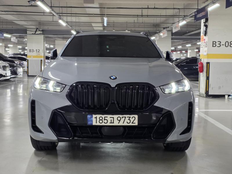 BMW X6(3세대) 30d xDrive M 스포츠팩 - 이미지 7