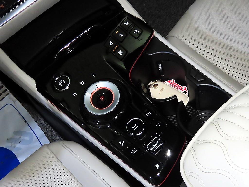 기아 디 올뉴스포티지 1.6 가솔린 2WD 시그니처 - 이미지 12