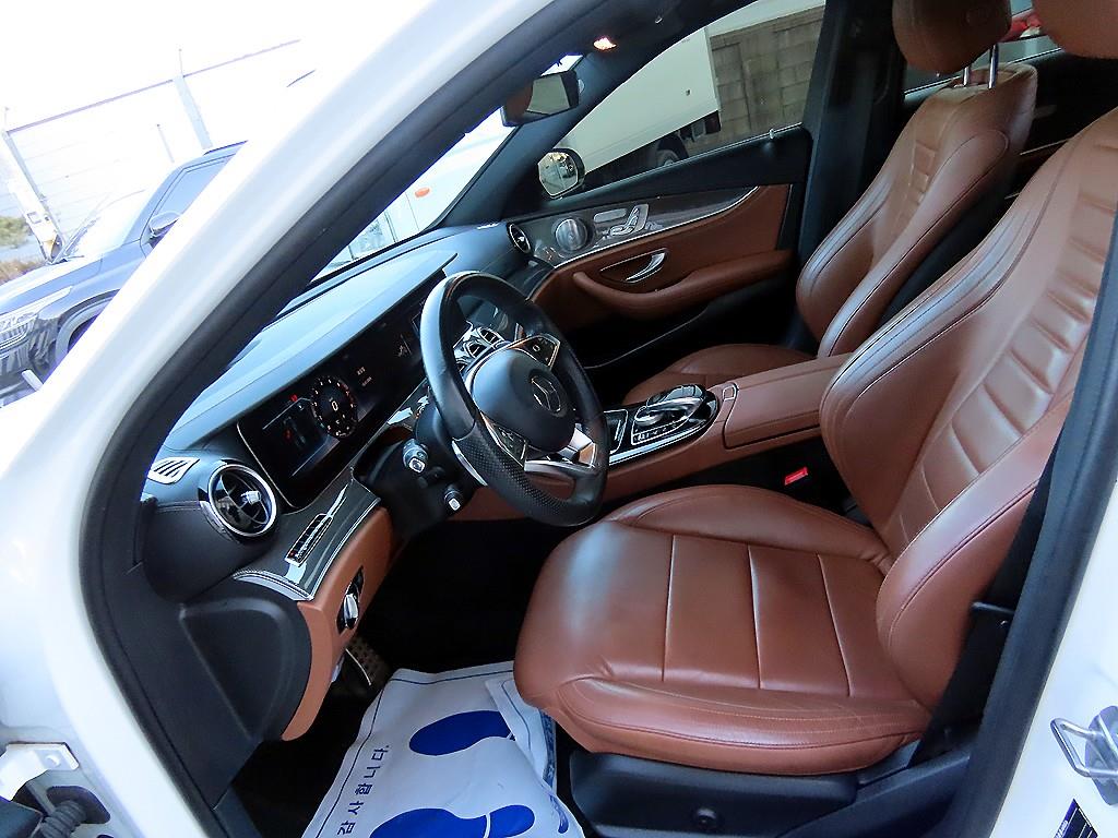 벤츠 E클래스(5세대) E300 4매틱 AMG 라인 - 이미지 6