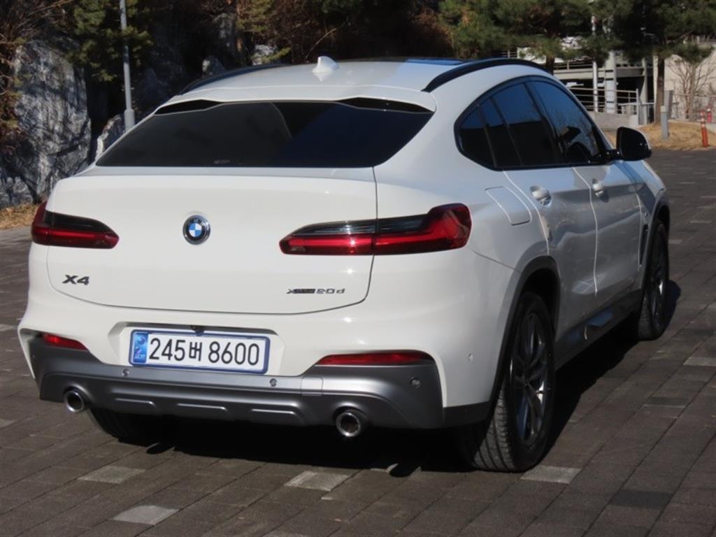 BMW X4(2세대) 20d xDrive M스포츠 X - 이미지 14