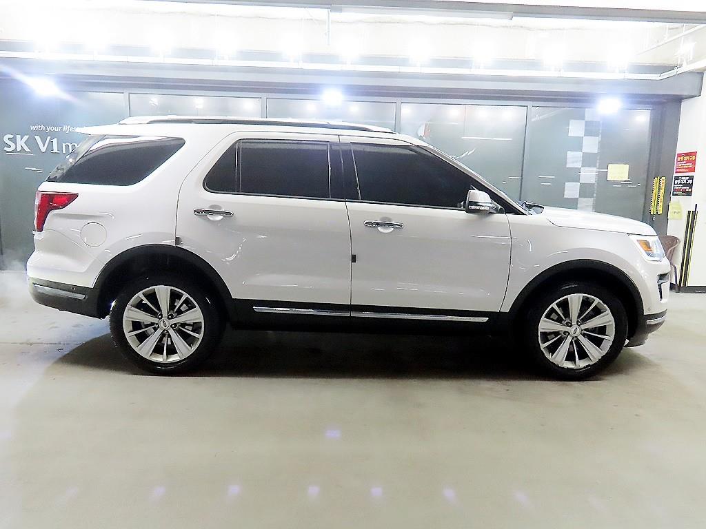 포드 익스플로러(5세대) 2.3 AWD 리미티드 - 이미지 9