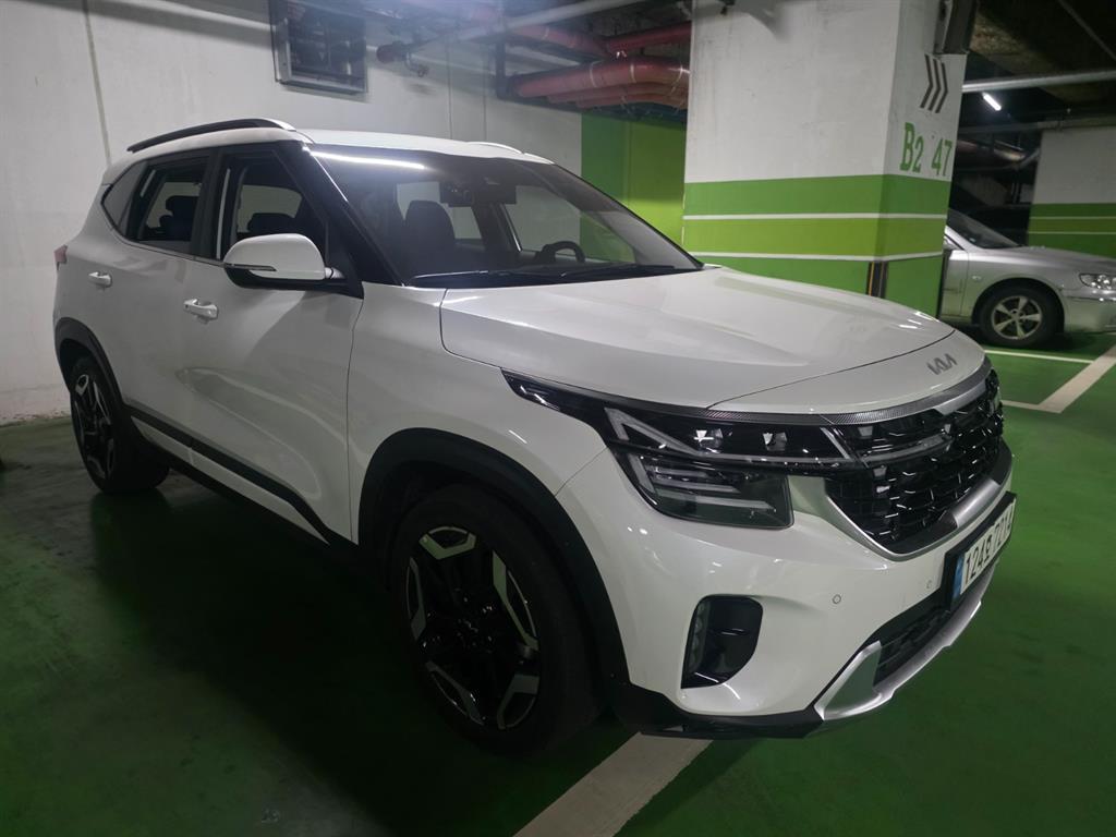 기아 더 뉴셀토스 1.6 가솔린 터보 2WD 시그니처 - 이미지 12