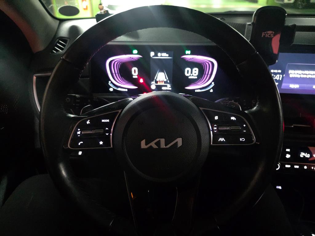 기아 더 뉴셀토스 1.6 가솔린 터보 2WD 시그니처 - 이미지 9