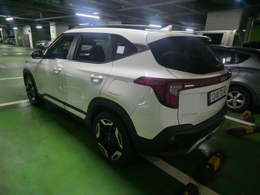 기아 더 뉴셀토스 1.6 가솔린 터보 2WD 시그니처