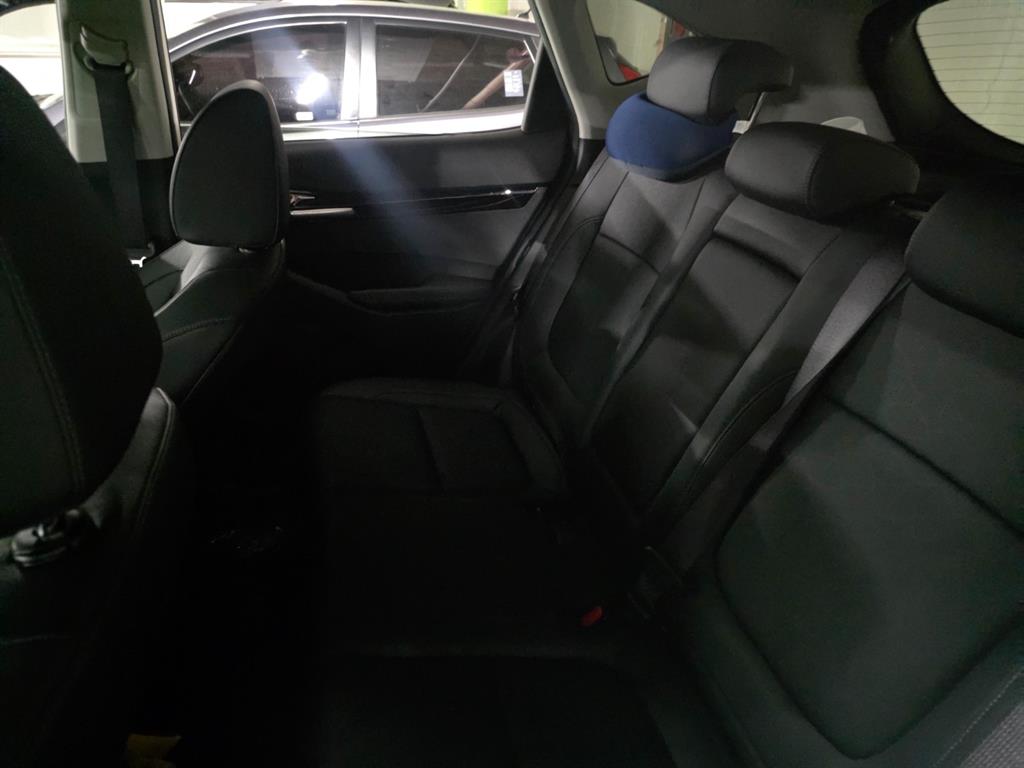 기아 더 뉴셀토스 1.6 가솔린 터보 2WD 시그니처 - 이미지 3