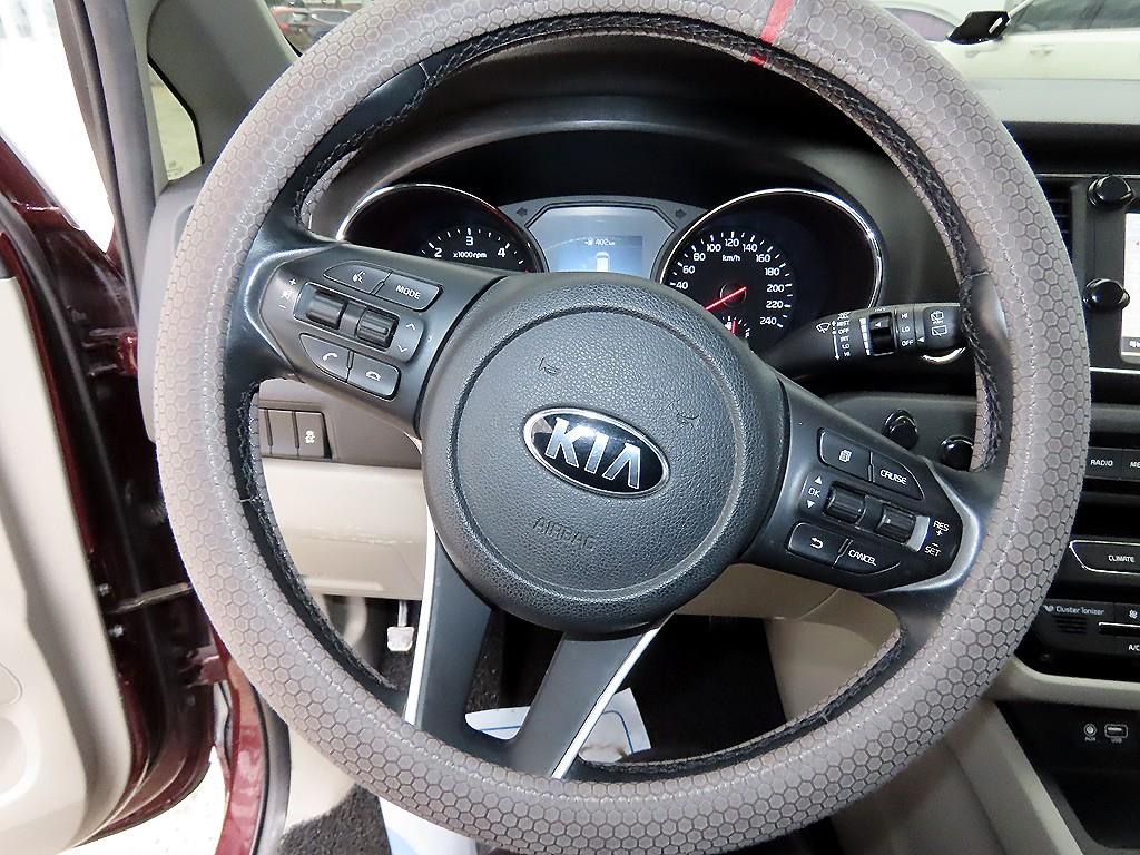 기아 더 뉴카니발 9인승 디젤 럭셔리 - 이미지 14