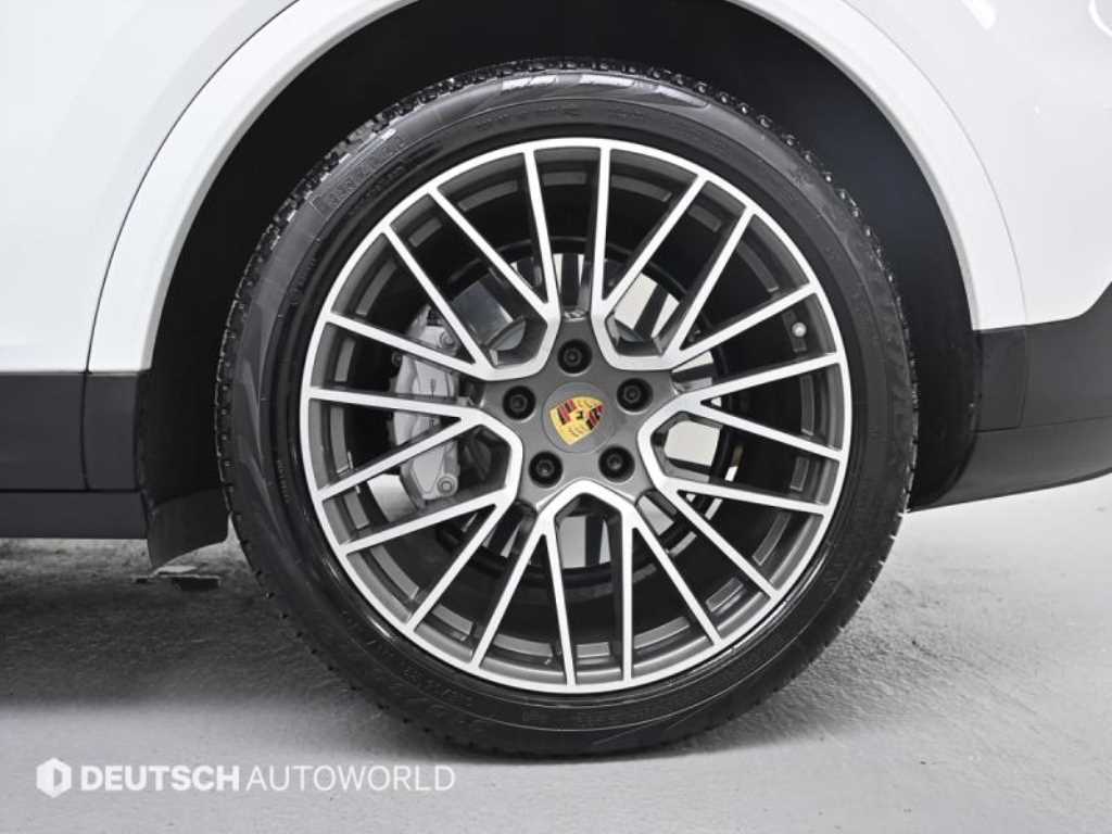 포르쉐 카이엔(3세대) 3.0 HEV - 이미지 14