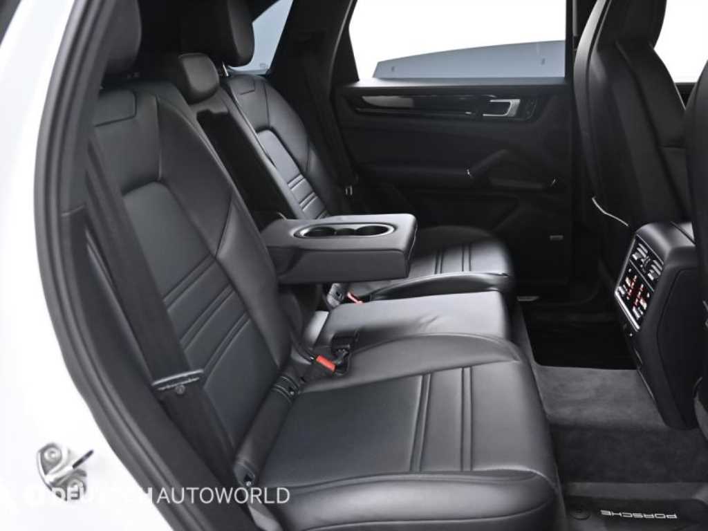 포르쉐 카이엔(3세대) 3.0 HEV - 이미지 4