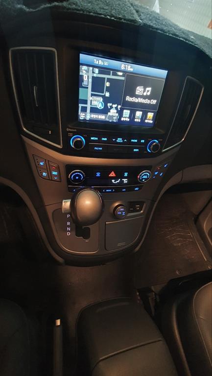 현대 그랜드스타렉스 11인승 디젤 4WD 모던 스페셜 - 이미지 5