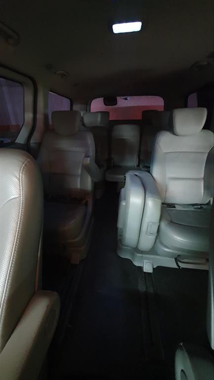 현대 그랜드스타렉스 11인승 디젤 4WD 모던 스페셜 - 이미지 9