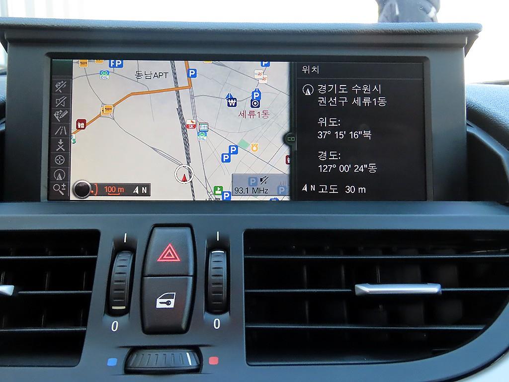 BMW Z4(2세대) 30i sDrive - 이미지 10