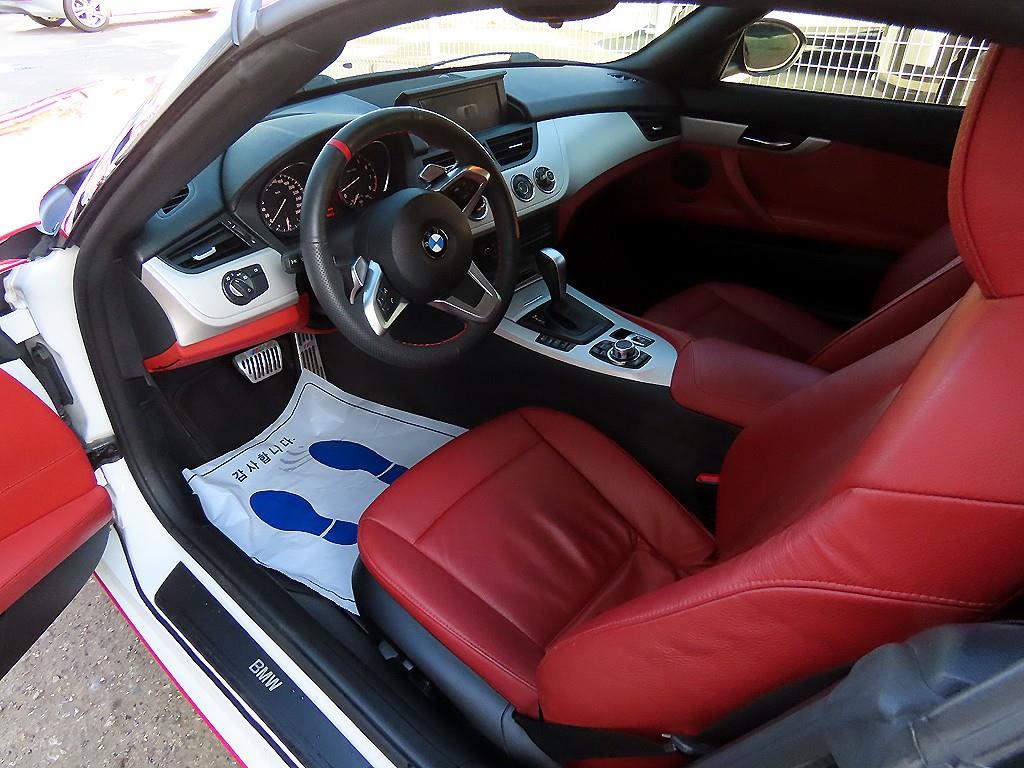 BMW Z4(2세대) 30i sDrive - 이미지 2