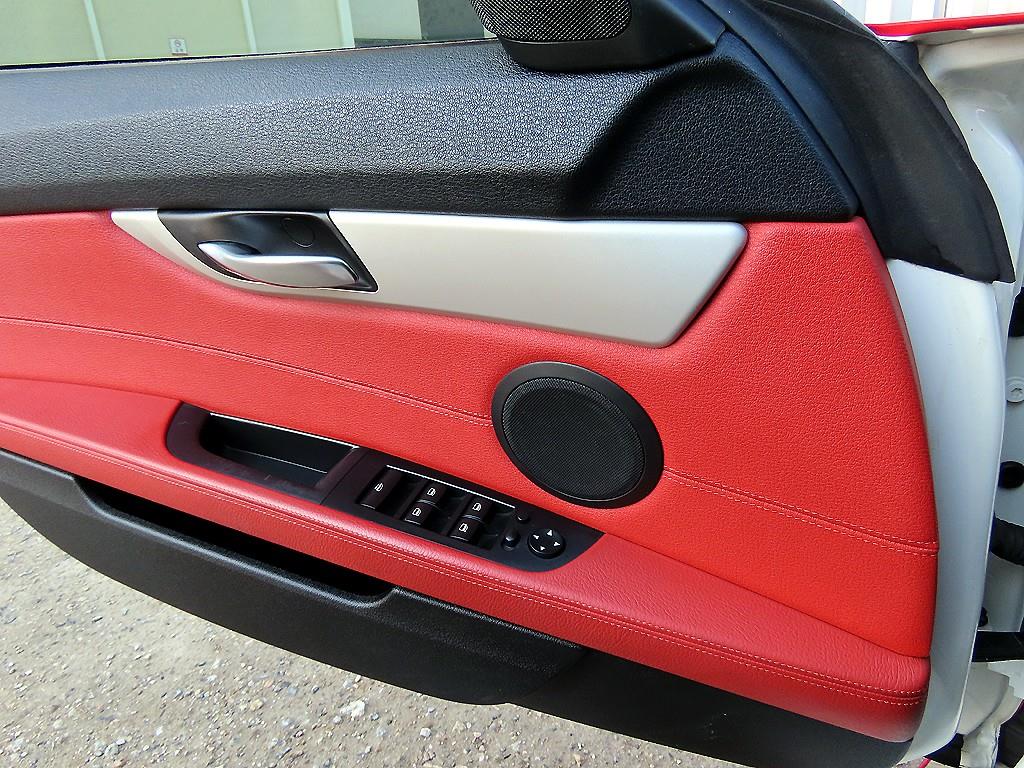 BMW Z4(2세대) 30i sDrive - 이미지 9