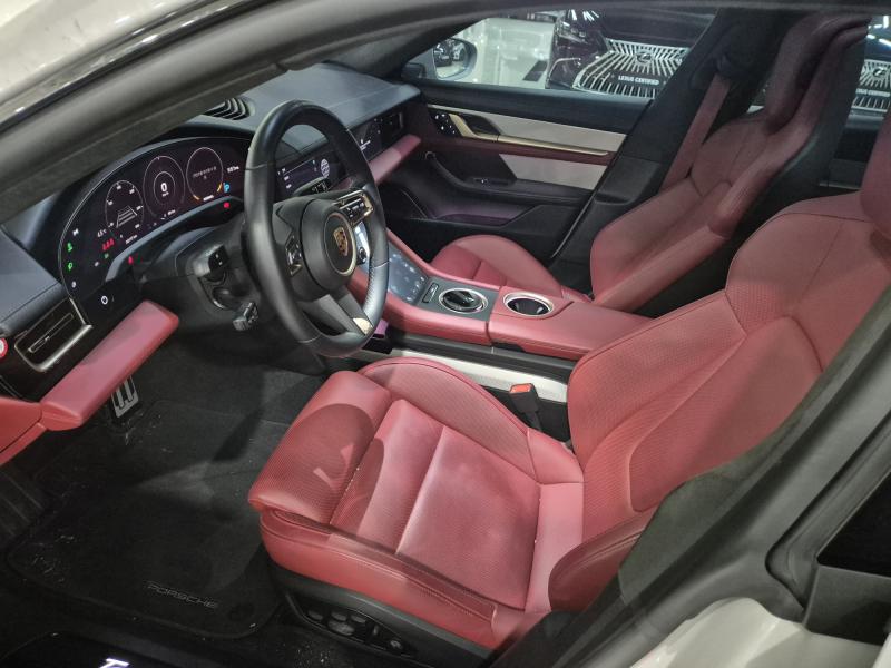 포르쉐 타이칸 EV GTS - 이미지 14