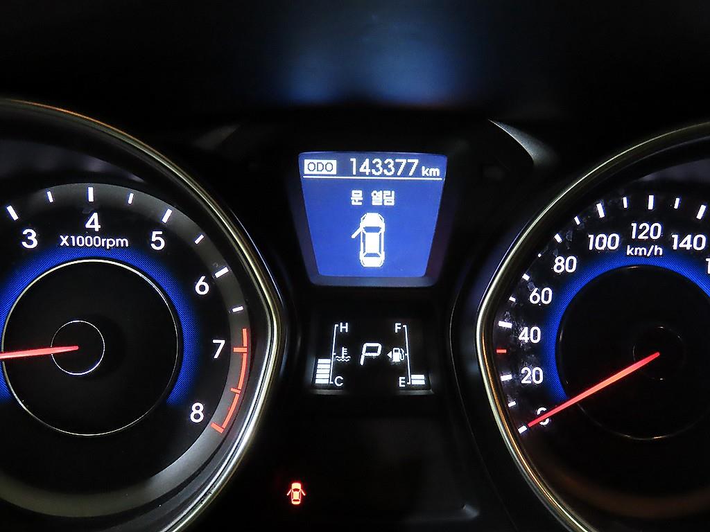 현대 아반떼MD M16 GDi 프리미어 - 이미지 4