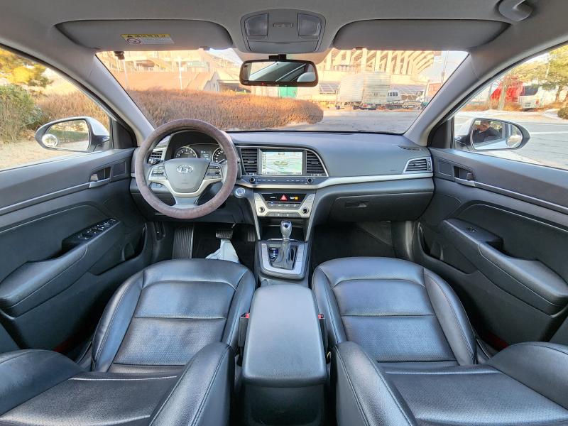 현대 아반떼AD 1.6 GDi 밸류 플러스 - 이미지 16