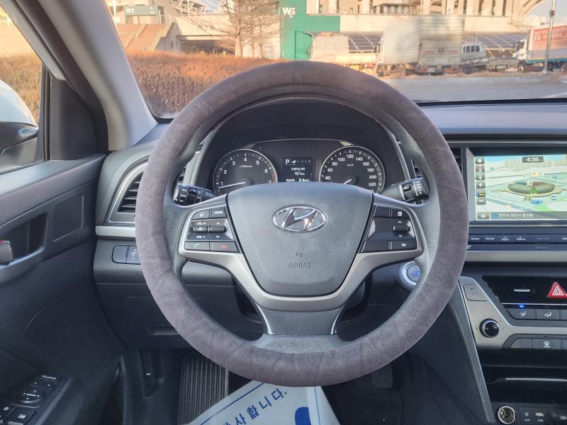 현대 아반떼AD 1.6 GDi 밸류 플러스 - 이미지 7