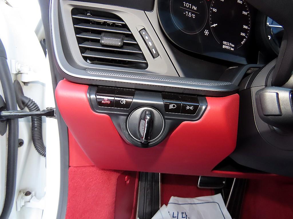 포르쉐 911(992) 카레라 S - 이미지 8