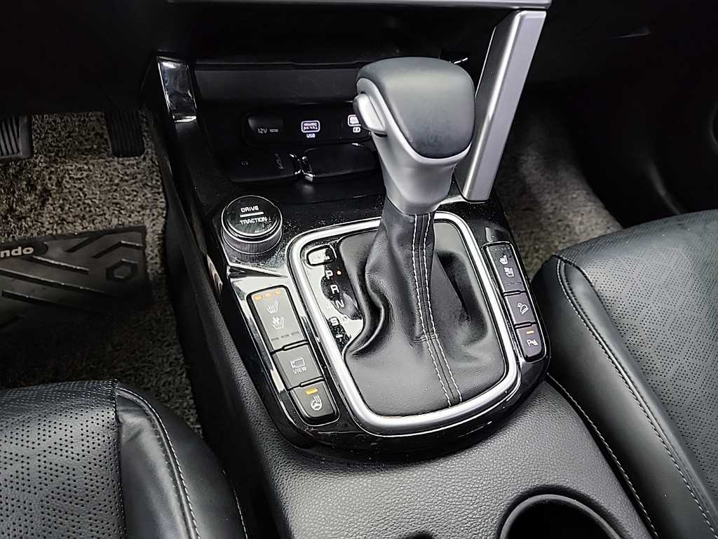 기아 셀토스 1.6 가솔린 2WD 시그니처 - 이미지 3