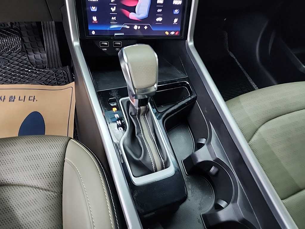 KG모빌리티(쌍용) 토레스 1.5 GDI-T 2WD T7 - 이미지 12