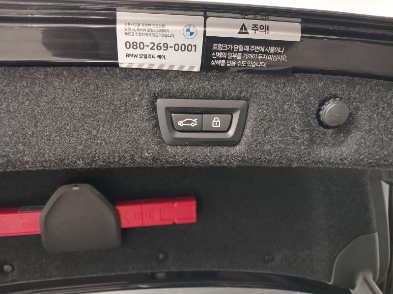 BMW 5시리즈(7세대) 520i M 스포츠팩 - 이미지 5