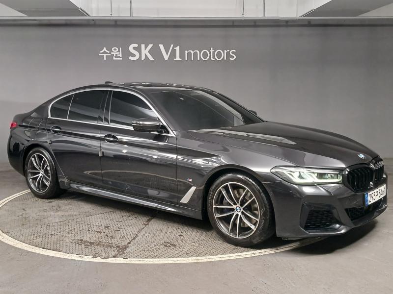 BMW 5시리즈(7세대) 520i M 스포츠팩 - 이미지 20