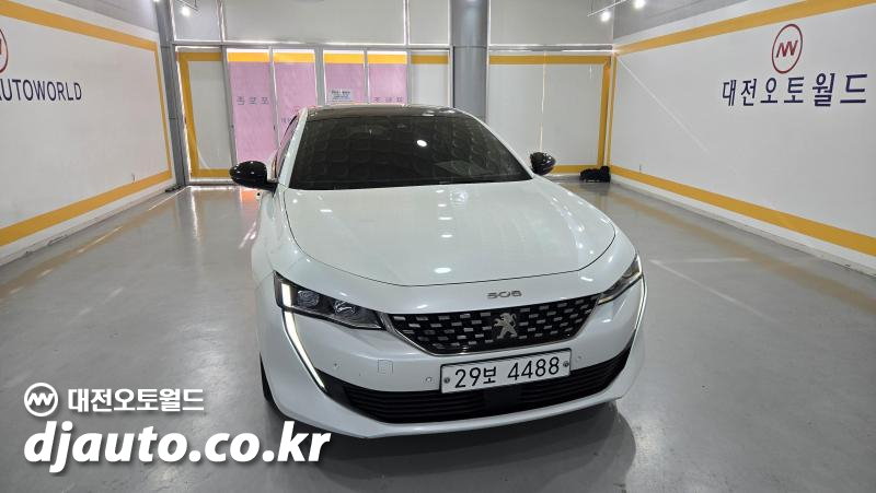 푸조 508(2세대) 2.0 BlueHDi GT 라인 - 이미지 11