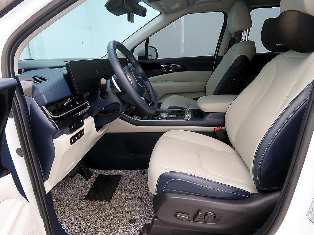 기아 더 뉴카니발 하이브리드(KA4) 1.6 HEV 9인승 시그니처 - 이미지 15