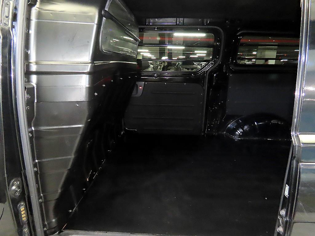 현대 그랜드스타렉스 3인승 디젤 밴 스마트 - 이미지 3