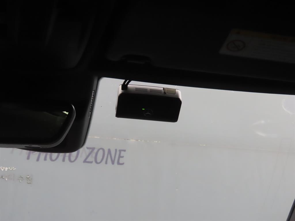 벤츠 CLA클래스 CLA250 4매틱 AMG 라인 - 이미지 16