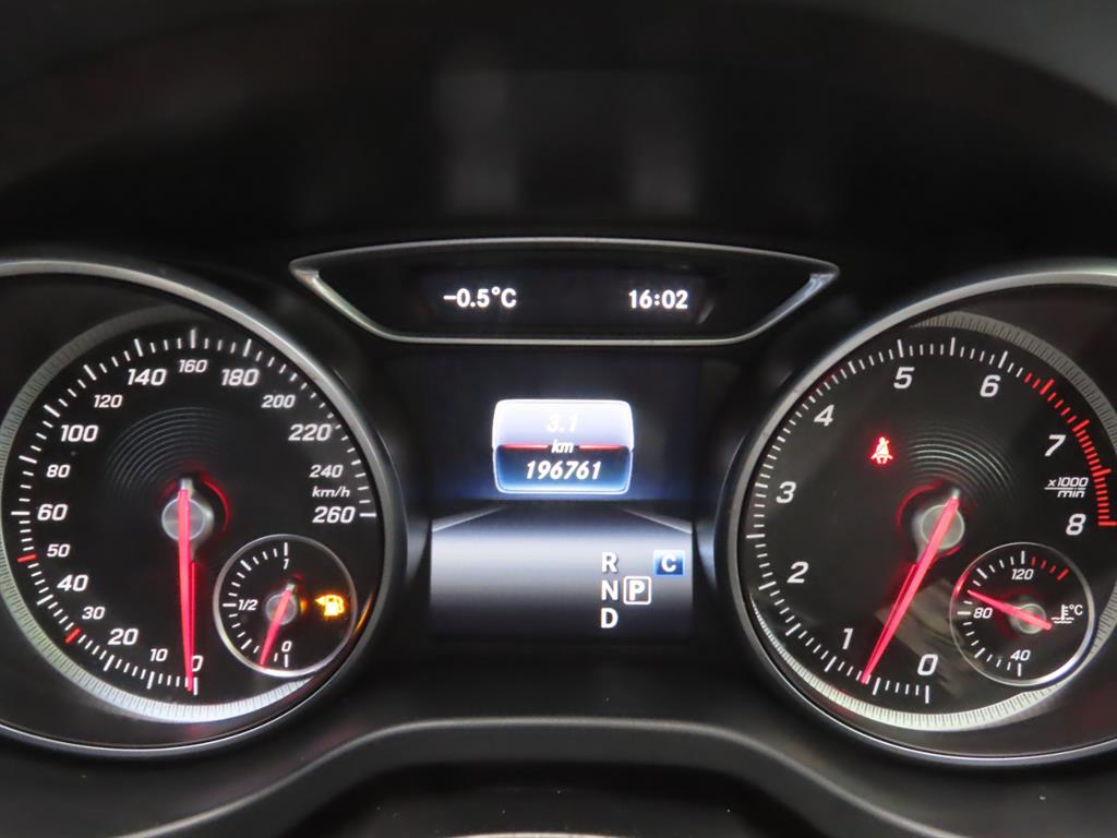 벤츠 CLA클래스 CLA250 4매틱 AMG 라인 - 이미지 10