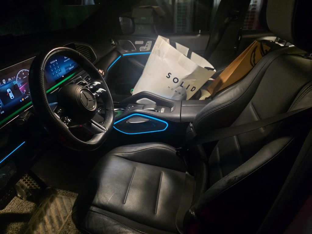 벤츠 GLE클래스(4세대) GLE 450d 4매틱 쿠페 - 이미지 14