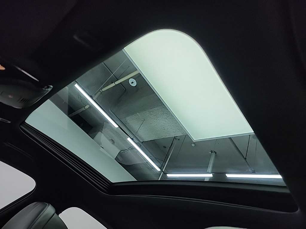 BMW 5시리즈(7세대) 523d M 스포츠팩 - 이미지 3