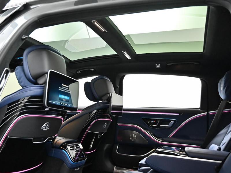 벤츠 S클래스(7세대) 마이바흐 S580 4매틱 메트로폴리탄 나이트워크 - 이미지 11