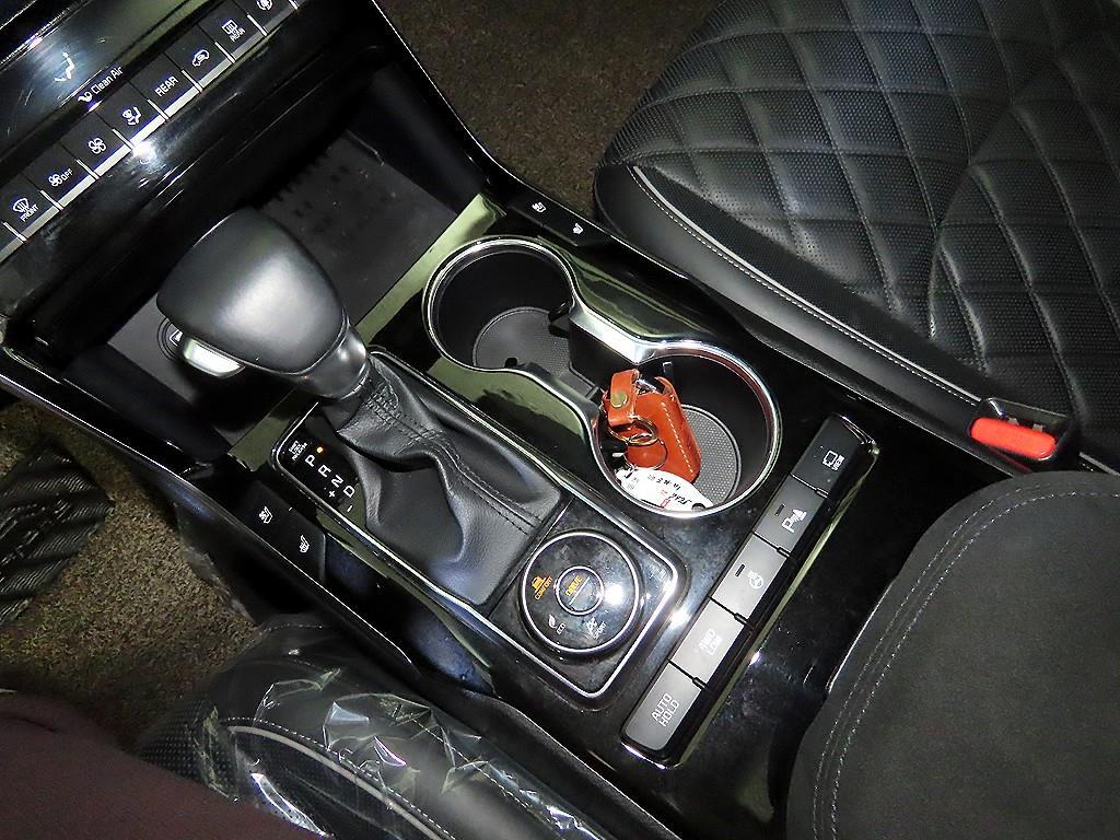 기아 모하비 더 마스터 3.0 디젤 4WD 마스터즈 그래비티 - 이미지 16