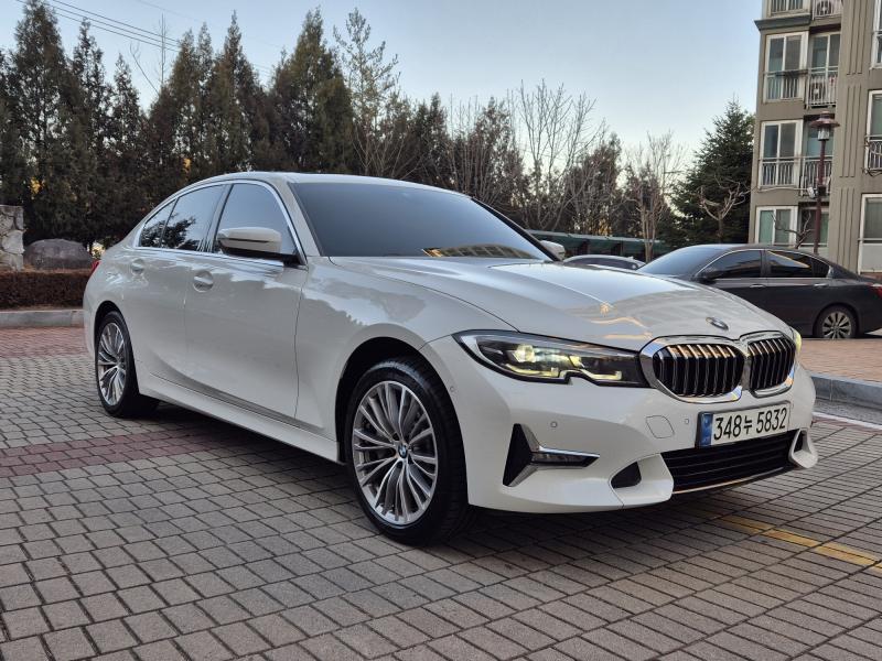 BMW 3시리즈(7세대) 330e 럭셔리 라인 - 이미지 7