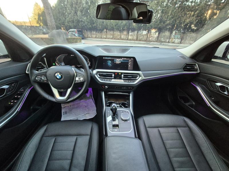 BMW 3시리즈(7세대) 330e 럭셔리 라인 - 이미지 4