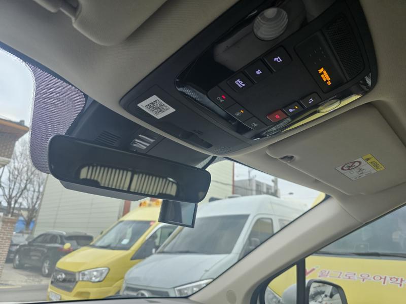 기아 신형 카니발(KA4) 하이리무진 9인승 디젤 시그니처 - 이미지 9